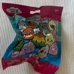 Amazing Squishee! Poo collection